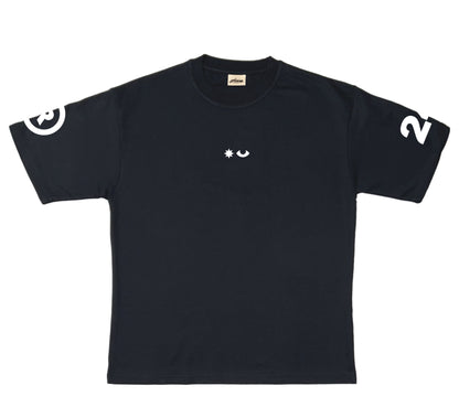 HUMAN HEAVYWEIGHT TEE